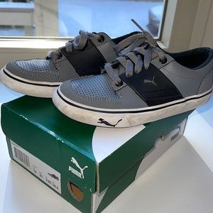 Puma gray-black leather sneakers